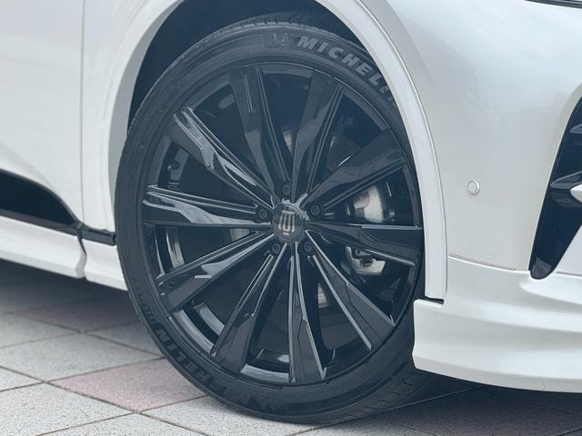 クラウンスポーツ Z モデリスタエアロ(F/S/R) パノラマルーフ デジタルミラー トヨタチームメイトアドバンストパーク パノラミックビューモニター ブラインドスポットモニター 黒レザーシート アクセサリーコンセント(32枚目)