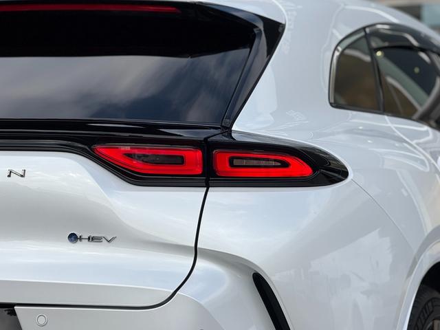 クラウンスポーツ Z モデリスタエアロ(F/S/R) パノラマルーフ デジタルミラー トヨタチームメイトアドバンストパーク パノラミックビューモニター ブラインドスポットモニター 黒レザーシート アクセサリーコンセント(45枚目)