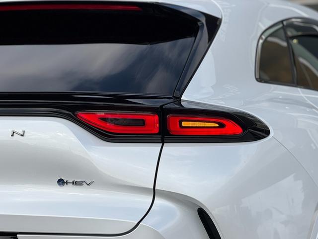 クラウンスポーツ Z モデリスタエアロ(F/S/R) パノラマルーフ デジタルミラー トヨタチームメイトアドバンストパーク パノラミックビューモニター ブラインドスポットモニター 黒レザーシート アクセサリーコンセント(46枚目)