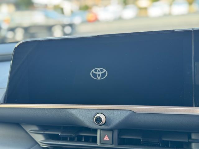 クラウンスポーツ Z モデリスタエアロ(F/S/R) パノラマルーフ デジタルミラー トヨタチームメイトアドバンストパーク パノラミックビューモニター ブラインドスポットモニター 黒レザーシート アクセサリーコンセント(53枚目)