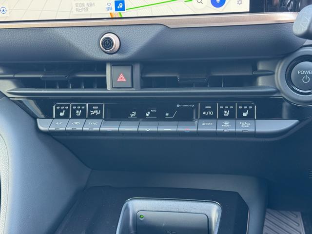 クラウンスポーツ Z モデリスタエアロ(F/S/R) パノラマルーフ デジタルミラー トヨタチームメイトアドバンストパーク パノラミックビューモニター ブラインドスポットモニター 黒レザーシート アクセサリーコンセント(60枚目)