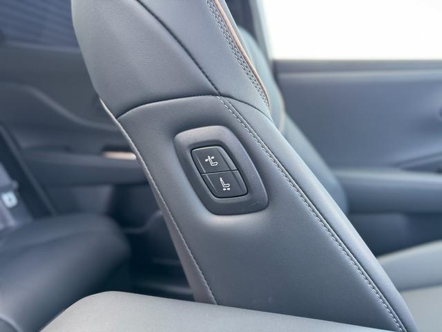 クラウンスポーツ Z モデリスタエアロ(F/S/R) パノラマルーフ デジタルミラー トヨタチームメイトアドバンストパーク パノラミックビューモニター ブラインドスポットモニター 黒レザーシート アクセサリーコンセント(75枚目)