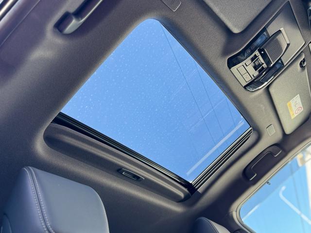 ランドクルーザー２５０ ＶＸ　丸目ＬＬＥＤヘッドライト　モデリスタパッケージ　シグネチャーイルミ　オーバーフェンダー　２０インチＡＷ　ルーフラック　デジタルインナーミラー　ムーンルーフ　パノラマビュー　ブラインドスポットモニター（11枚目）