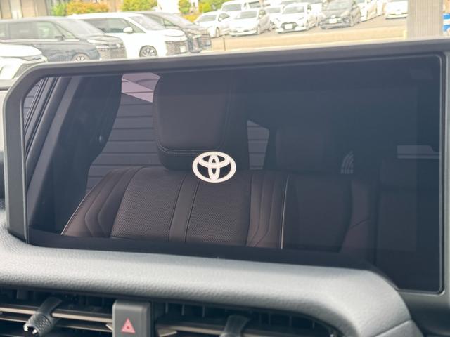 ランドクルーザー２５０ ＺＸファーストエディション　丸目ＬＥＤヘッドランプ　ＪＢＬプレミアムサウンド　　ハンズフリーパワーバックドア　トヨタチームメイト　ムーンルーフ　デジタルインナーミラー　１２．３インチディスプレイ　パノラミックビューモニター（9枚目）