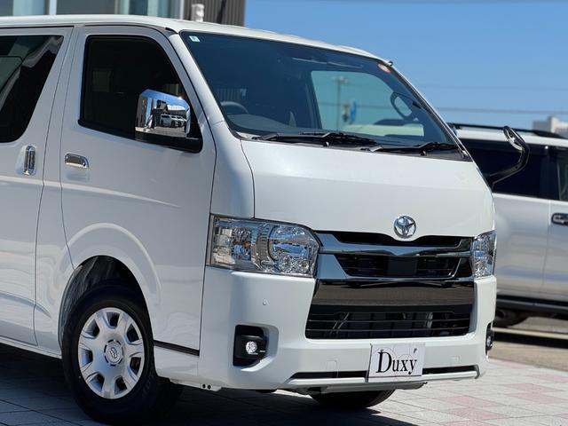 ハイエースバン ロングスーパーGL ダークプライムS パノラミックビューモニター デジタルインナーミラー 両側パワースライドドア LEDヘッド・フォグライト 黒ハーフレザーシート 純正15インチスチールホイール アクセサリーコンセント スマートキー(15枚目)