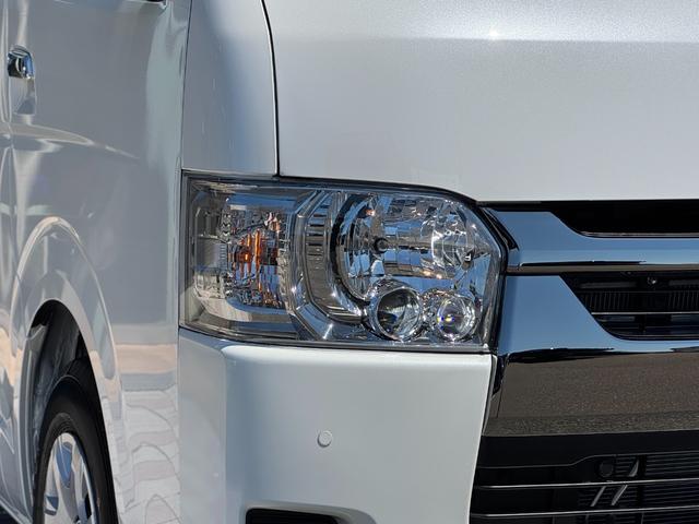 ハイエースバン ロングスーパーGL ダークプライムS パノラミックビューモニター デジタルインナーミラー 両側パワースライドドア LEDヘッド・フォグライト 黒ハーフレザーシート 純正15インチスチールホイール アクセサリーコンセント スマートキー(20枚目)