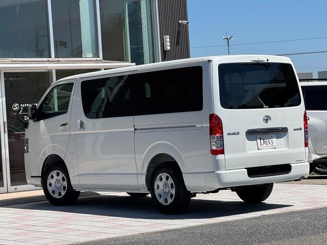 ハイエースバン ロングスーパーGL ダークプライムS パノラミックビューモニター デジタルインナーミラー 両側パワースライドドア LEDヘッド・フォグライト 黒ハーフレザーシート 純正15インチスチールホイール アクセサリーコンセント スマートキー(31枚目)