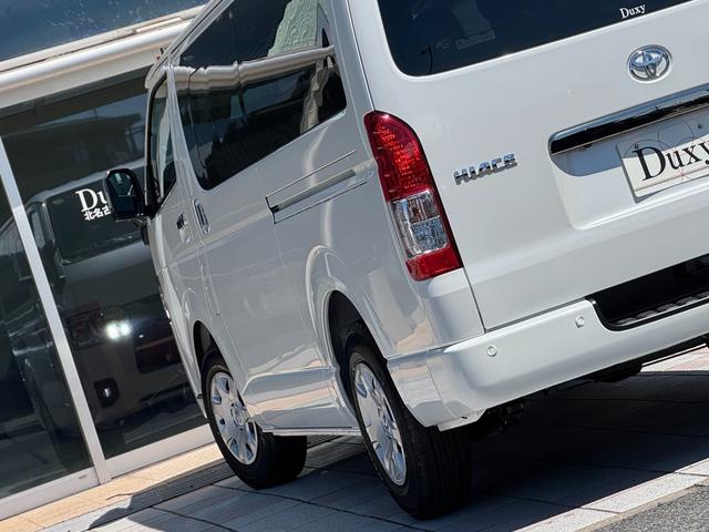 ハイエースバン ロングスーパーGL ダークプライムS パノラミックビューモニター デジタルインナーミラー 両側パワースライドドア LEDヘッド・フォグライト 黒ハーフレザーシート 純正15インチスチールホイール アクセサリーコンセント スマートキー(32枚目)