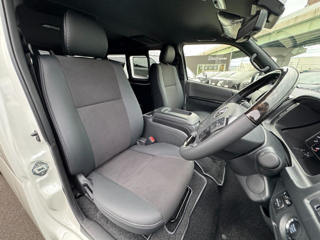 ハイエースバン ロングスーパーGL ダークプライムS パノラミックビューモニター デジタルインナーミラー 両側パワースライドドア LEDヘッド・フォグライト 黒ハーフレザーシート 純正15インチスチールホイール アクセサリーコンセント スマートキー(43枚目)