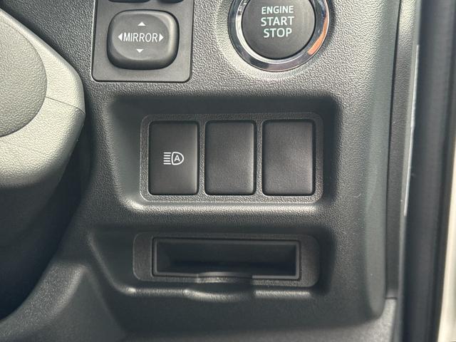 ハイエースバン ロングスーパーGL ダークプライムS パノラミックビューモニター デジタルインナーミラー 両側パワースライドドア LEDヘッド・フォグライト 黒ハーフレザーシート 純正15インチスチールホイール アクセサリーコンセント スマートキー(64枚目)