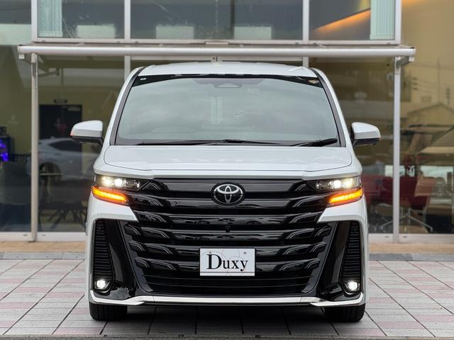 ヴェルファイアハイブリッド Ｚ　プレミア　１３．２型有機ＥＬ後席モニター　デジタルインナーミラー　左右独立ムーンルーフ　トヨタチームメイトアドバンストパーク　カラーヘッドアップディスプレイ　パノラミックビューモニター　ブラインドスポットモニタ（14枚目）