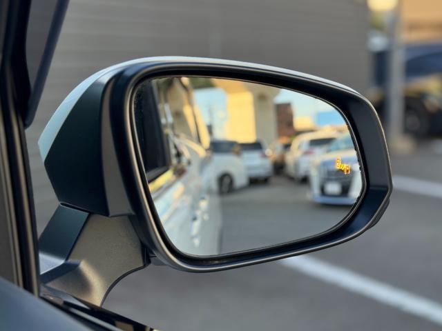 ヴェルファイアハイブリッド Ｚ　プレミア　１３．２型有機ＥＬ後席モニター　デジタルインナーミラー　左右独立ムーンルーフ　トヨタチームメイトアドバンストパーク　カラーヘッドアップディスプレイ　パノラミックビューモニター　ブラインドスポットモニタ（73枚目）