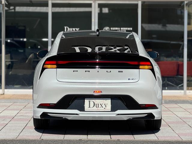 プリウス Ｚ　モデリスタエアロ（Ｆ／Ｓ／Ｒ）　パノラマルーフ　デジタルインナーミラー　寒冷地仕様　１２．３インチディスプレイオーディオ　パノラミックビューモニター　ブラインドスポットモニター　純正１９インチＡＷ（35枚目）