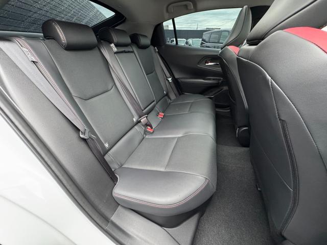 プリウス Ｚ　モデリスタエアロ（Ｆ／Ｓ／Ｒ）　パノラマルーフ　デジタルインナーミラー　寒冷地仕様　１２．３インチディスプレイオーディオ　パノラミックビューモニター　ブラインドスポットモニター　純正１９インチＡＷ（51枚目）