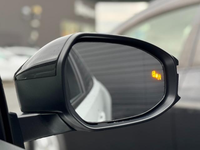 プリウス Ｚ　モデリスタエアロ（Ｆ／Ｓ／Ｒ）　パノラマルーフ　デジタルインナーミラー　寒冷地仕様　１２．３インチディスプレイオーディオ　パノラミックビューモニター　ブラインドスポットモニター　純正１９インチＡＷ（73枚目）