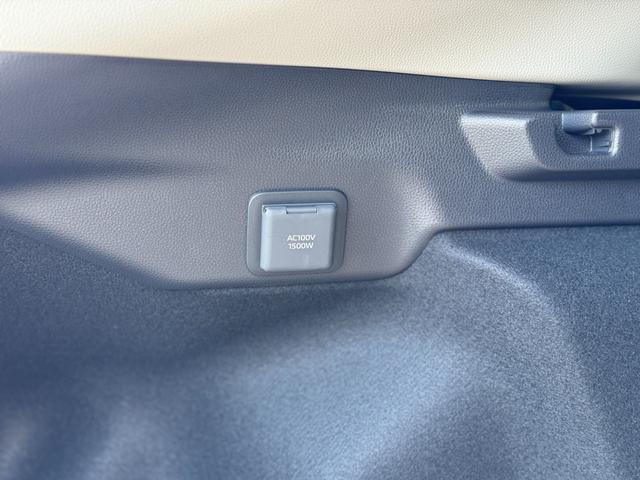 プリウス Ｚ　モデリスタエアロ（Ｆ／Ｓ／Ｒ）　パノラマルーフ　デジタルインナーミラー　寒冷地仕様　１２．３インチディスプレイオーディオ　パノラミックビューモニター　ブラインドスポットモニター　純正１９インチＡＷ（80枚目）