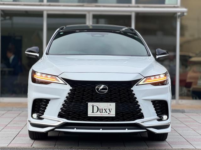 ＲＸ ＲＸ３５０　Ｆスポーツ　ＴＲＤエアロ（Ｆ／Ｓ／Ｒ／マフラー）　パノラマルーフ　オレンジキャリパー　ルーフレール　赤レザーシート　純正２１インチＡＷ　ヘッドアップディスプレイ　１４インチディスプレイ　パノラミックビューモニター（13枚目）