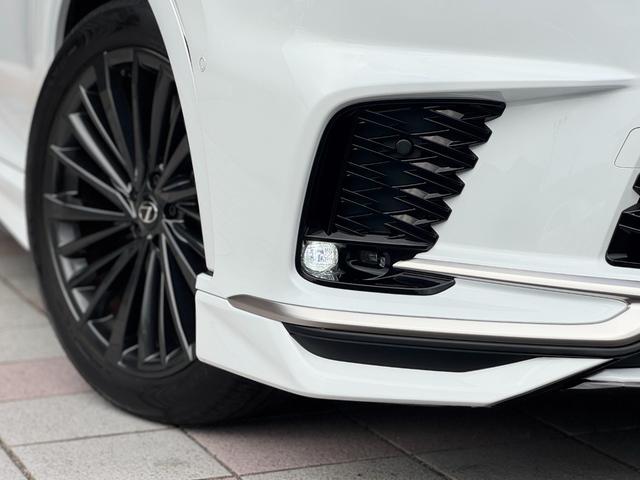 ＲＸ ＲＸ３５０　Ｆスポーツ　ＴＲＤエアロ（Ｆ／Ｓ／Ｒ／マフラー）　パノラマルーフ　オレンジキャリパー　ルーフレール　赤レザーシート　純正２１インチＡＷ　ヘッドアップディスプレイ　１４インチディスプレイ　パノラミックビューモニター（23枚目）