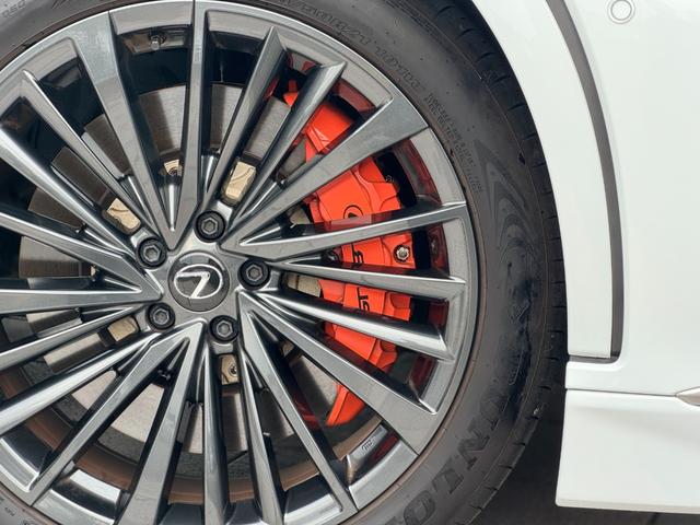 ＲＸ ＲＸ３５０　Ｆスポーツ　ＴＲＤエアロ（Ｆ／Ｓ／Ｒ／マフラー）　パノラマルーフ　オレンジキャリパー　ルーフレール　赤レザーシート　純正２１インチＡＷ　ヘッドアップディスプレイ　１４インチディスプレイ　パノラミックビューモニター（30枚目）