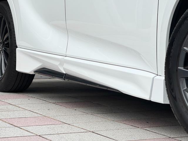 ＲＸ ＲＸ３５０　Ｆスポーツ　ＴＲＤエアロ（Ｆ／Ｓ／Ｒ／マフラー）　パノラマルーフ　オレンジキャリパー　ルーフレール　赤レザーシート　純正２１インチＡＷ　ヘッドアップディスプレイ　１４インチディスプレイ　パノラミックビューモニター（31枚目）