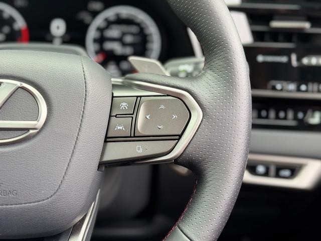 ＲＸ ＲＸ３５０　Ｆスポーツ　ＴＲＤエアロ（Ｆ／Ｓ／Ｒ／マフラー）　パノラマルーフ　オレンジキャリパー　ルーフレール　赤レザーシート　純正２１インチＡＷ　ヘッドアップディスプレイ　１４インチディスプレイ　パノラミックビューモニター（67枚目）