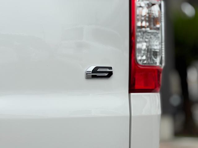 ハイエースバン ロングスーパーGL ダークプライムS アルパイン11インチフローティングナビ パノラミックビューモニター デジタルインナーミラー 寒冷地仕様 両側パワースライドドア 黒ハーフレザーシート スカッフプレート トヨタセーフティーセンス ETC(45枚目)