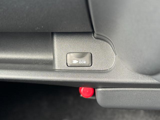 ハイエースバン ロングスーパーGL ダークプライムS アルパイン11インチフローティングナビ パノラミックビューモニター デジタルインナーミラー 寒冷地仕様 両側パワースライドドア 黒ハーフレザーシート スカッフプレート トヨタセーフティーセンス ETC(78枚目)