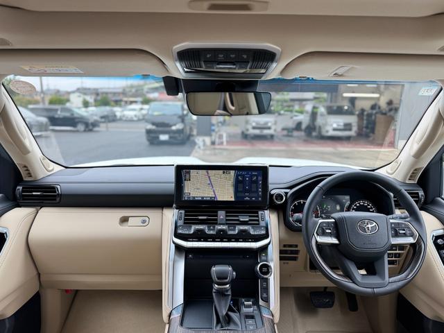 ランドクルーザー ＺＸ　モデリスタエアロ（Ｆ／Ｓ／Ｒ）　ＪＢＬプレミアムサウンド　リアエンターテイメント　タイヤ空気圧警報システム　リア電動デフロック　ルーフレール　ムーンルーフ　マルチテレインモニター　ベージュレザーシート（8枚目）
