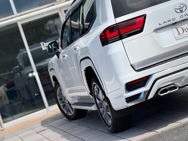 ランドクルーザー ＺＸ　モデリスタエアロ（Ｆ／Ｓ／Ｒ）　ＪＢＬプレミアムサウンド　リアエンターテイメント　タイヤ空気圧警報システム　リア電動デフロック　ルーフレール　ムーンルーフ　マルチテレインモニター　ベージュレザーシート（41枚目）