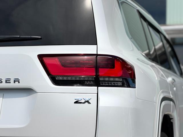 ランドクルーザー ＺＸ　モデリスタエアロ（Ｆ／Ｓ／Ｒ）　ＪＢＬプレミアムサウンド　リアエンターテイメント　タイヤ空気圧警報システム　リア電動デフロック　ルーフレール　ムーンルーフ　マルチテレインモニター　ベージュレザーシート（47枚目）