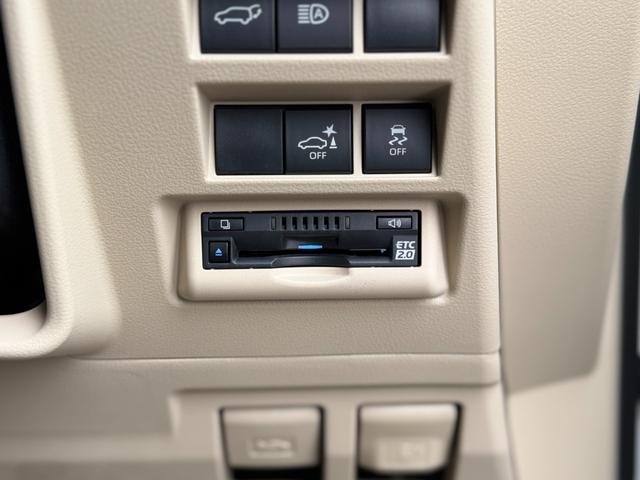 ランドクルーザー ＺＸ　モデリスタエアロ（Ｆ／Ｓ／Ｒ）　ＪＢＬプレミアムサウンド　リアエンターテイメント　タイヤ空気圧警報システム　リア電動デフロック　ルーフレール　ムーンルーフ　マルチテレインモニター　ベージュレザーシート（76枚目）