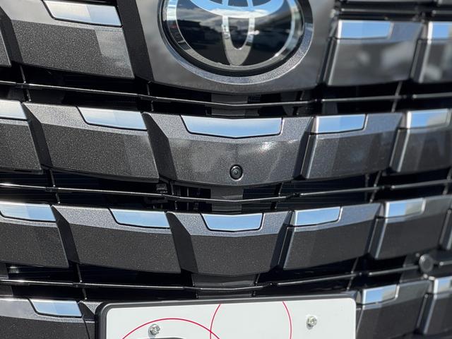 パノラミックビューモニター搭載☆上から見下ろした映像で駐車をサポートしてくれます☆彡