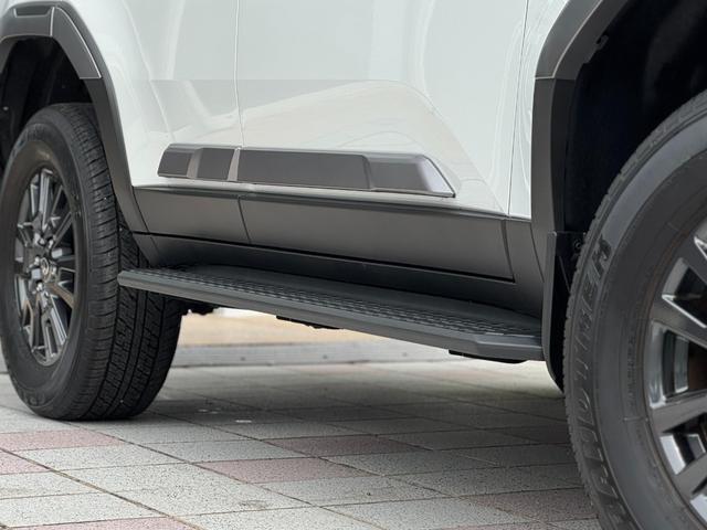 ランドクルーザー２５０ ＶＸ　モデリスタパッケージ　シグネチャーイルミ　オーバーフェンダー／フェンダー／リアステップガード　トヨタチームメイトアドバンストドライブ　ムーンルーフ　デジタルインナーミラー　パノラミックビューモニター（35枚目）