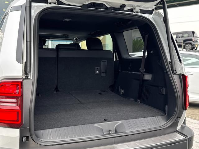 ランドクルーザー２５０ ＶＸ　モデリスタパッケージ　シグネチャーイルミ　オーバーフェンダー／フェンダー／リアステップガード　トヨタチームメイトアドバンストドライブ　ムーンルーフ　デジタルインナーミラー　パノラミックビューモニター（42枚目）