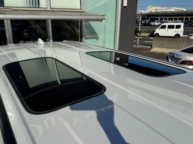 ヴェルファイアハイブリッド Ｚ　プレミア　１３．２型有機ＥＬ後席モニター　デジタルインナーミラー　左右独立ムーンルーフ　トヨタチームメイトアドバンストパーク　カラーヘッドアップディスプレイ　スペアタイヤ　パノラミックビューモニタ　ＥＴＣ２．０（24枚目）