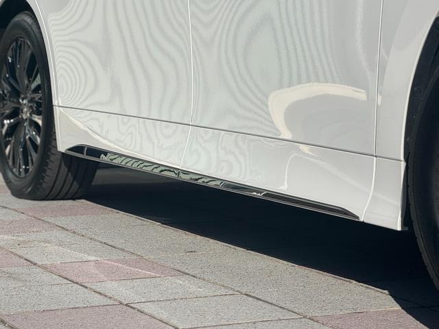 ヴェルファイアハイブリッド Ｚ　プレミア　１３．２型有機ＥＬ後席モニター　デジタルインナーミラー　左右独立ムーンルーフ　トヨタチームメイトアドバンストパーク　カラーヘッドアップディスプレイ　スペアタイヤ　パノラミックビューモニタ　ＥＴＣ２．０（32枚目）