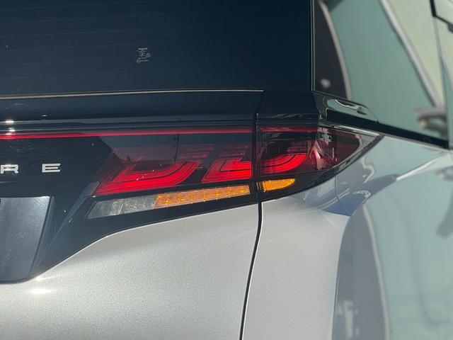 ヴェルファイアハイブリッド Ｚ　プレミア　１３．２型有機ＥＬ後席モニター　デジタルインナーミラー　左右独立ムーンルーフ　トヨタチームメイトアドバンストパーク　カラーヘッドアップディスプレイ　スペアタイヤ　パノラミックビューモニタ　ＥＴＣ２．０（45枚目）