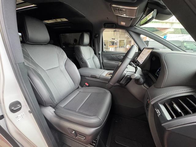 ヴェルファイアハイブリッド Ｚ　プレミア　１３．２型有機ＥＬ後席モニター　デジタルインナーミラー　左右独立ムーンルーフ　トヨタチームメイトアドバンストパーク　カラーヘッドアップディスプレイ　スペアタイヤ　パノラミックビューモニタ　ＥＴＣ２．０（47枚目）