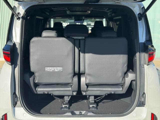 ヴェルファイアハイブリッド Ｚ　プレミア　１３．２型有機ＥＬ後席モニター　デジタルインナーミラー　左右独立ムーンルーフ　トヨタチームメイトアドバンストパーク　カラーヘッドアップディスプレイ　スペアタイヤ　パノラミックビューモニタ　ＥＴＣ２．０（51枚目）
