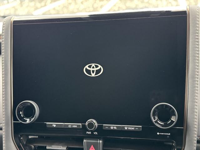 ヴェルファイアハイブリッド Ｚ　プレミア　１３．２型有機ＥＬ後席モニター　デジタルインナーミラー　左右独立ムーンルーフ　トヨタチームメイトアドバンストパーク　カラーヘッドアップディスプレイ　スペアタイヤ　パノラミックビューモニタ　ＥＴＣ２．０（52枚目）