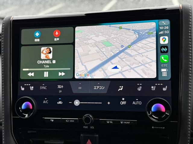 ヴェルファイアハイブリッド Ｚ　プレミア　１３．２型有機ＥＬ後席モニター　デジタルインナーミラー　左右独立ムーンルーフ　トヨタチームメイトアドバンストパーク　カラーヘッドアップディスプレイ　スペアタイヤ　パノラミックビューモニタ　ＥＴＣ２．０（56枚目）