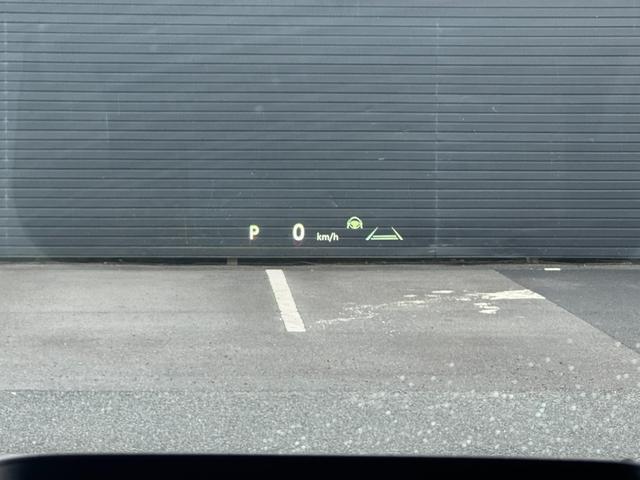 ヴェルファイアハイブリッド Ｚ　プレミア　１３．２型有機ＥＬ後席モニター　デジタルインナーミラー　左右独立ムーンルーフ　トヨタチームメイトアドバンストパーク　カラーヘッドアップディスプレイ　スペアタイヤ　パノラミックビューモニタ　ＥＴＣ２．０（69枚目）