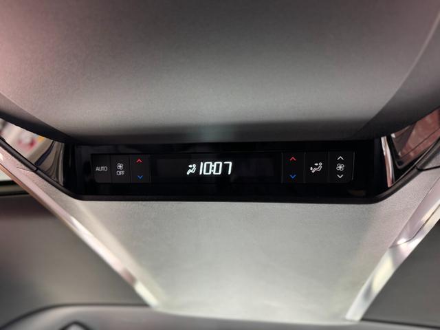 ヴェルファイアハイブリッド Ｚ　プレミア　１３．２型有機ＥＬ後席モニター　デジタルインナーミラー　左右独立ムーンルーフ　トヨタチームメイトアドバンストパーク　カラーヘッドアップディスプレイ　スペアタイヤ　パノラミックビューモニタ　ＥＴＣ２．０（76枚目）