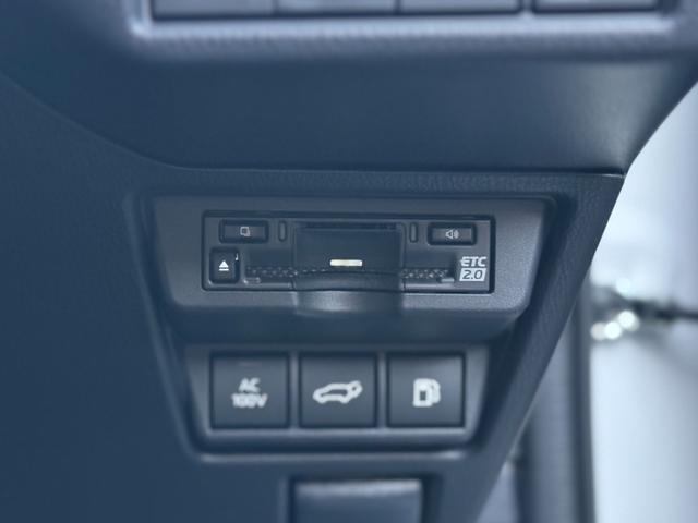 プリウス Ｚ　ＧＲエアロ（Ｆ／Ｒ）　デジタルインナーミラー　赤レザー　ドライブレコーダー　１２．３インチディスプレイ　パノラミックビューモニター　ブラインドスポットモニター　トヨタチームメイトアドバンストパーク（71枚目）