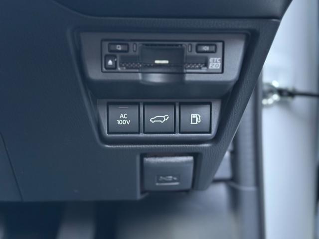 プリウス Ｚ　ＧＲエアロ（Ｆ／Ｒ）　デジタルインナーミラー　赤レザー　ドライブレコーダー　１２．３インチディスプレイ　パノラミックビューモニター　ブラインドスポットモニター　トヨタチームメイトアドバンストパーク（72枚目）