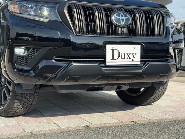 ランドクルーザープラド ＴＸ　Ｌパッケージ　マットブラックエディション　ダブルエイト（Ｆ／Ｓ／Ｒ／４本出しマフラー）　アルパイン１２型デジタルインナーミラー　メーカーナビ　寒冷地仕様　純正１８インチＡＷホワイトレター　ブラインドスポットモニター　パノラミックビューモニター（20枚目）