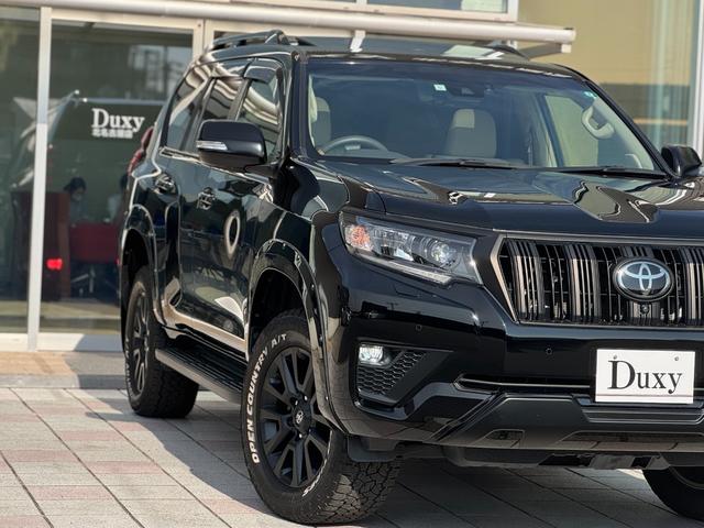 ランドクルーザープラド ＴＸ　Ｌパッケージ　マットブラックエディション　ダブルエイト（Ｆ／Ｓ／Ｒ／４本出しマフラー）　アルパイン１２型デジタルインナーミラー　メーカーナビ　寒冷地仕様　純正１８インチＡＷホワイトレター　ブラインドスポットモニター　パノラミックビューモニター（21枚目）