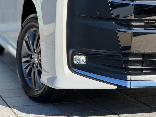 ノア ハイブリッドＳ－Ｚ　４ＷＤ　１３．２型有機ＥＬ後席モニター　快適利便パッケージｈｉｇｈ　ユニバーサルステップ　３眼ＬＥＤヘッドライト　トヨタチームメイトアドバンストパーク　デジタルミラー　ＣＤ／ＤＶＤデッキ　寒冷地仕様（24枚目）