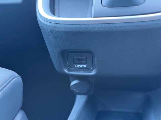 ノア ハイブリッドＳ－Ｚ　４ＷＤ　１３．２型有機ＥＬ後席モニター　快適利便パッケージｈｉｇｈ　ユニバーサルステップ　３眼ＬＥＤヘッドライト　トヨタチームメイトアドバンストパーク　デジタルミラー　ＣＤ／ＤＶＤデッキ　寒冷地仕様（64枚目）