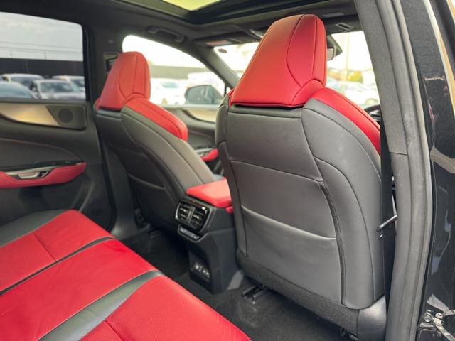 ＮＸ ＮＸ３５０ｈ　Ｆスポーツ　ＴＲＤエアロ（Ｆ／Ｓ／Ｒ　オレンジキャリパー　デジタルインナーミラー　ドライブレコーダー　アドバンストパーク　赤レザーシート　１４インチディスプレイオーディオ　パノラミックビューモニター　ＥＴＣ２．０（50枚目）